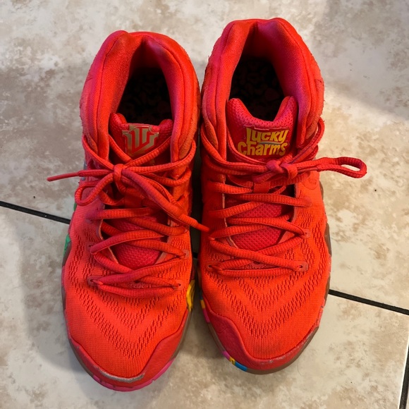 Nike KYRIE LUCKY CHARMS 4Y - Main Image